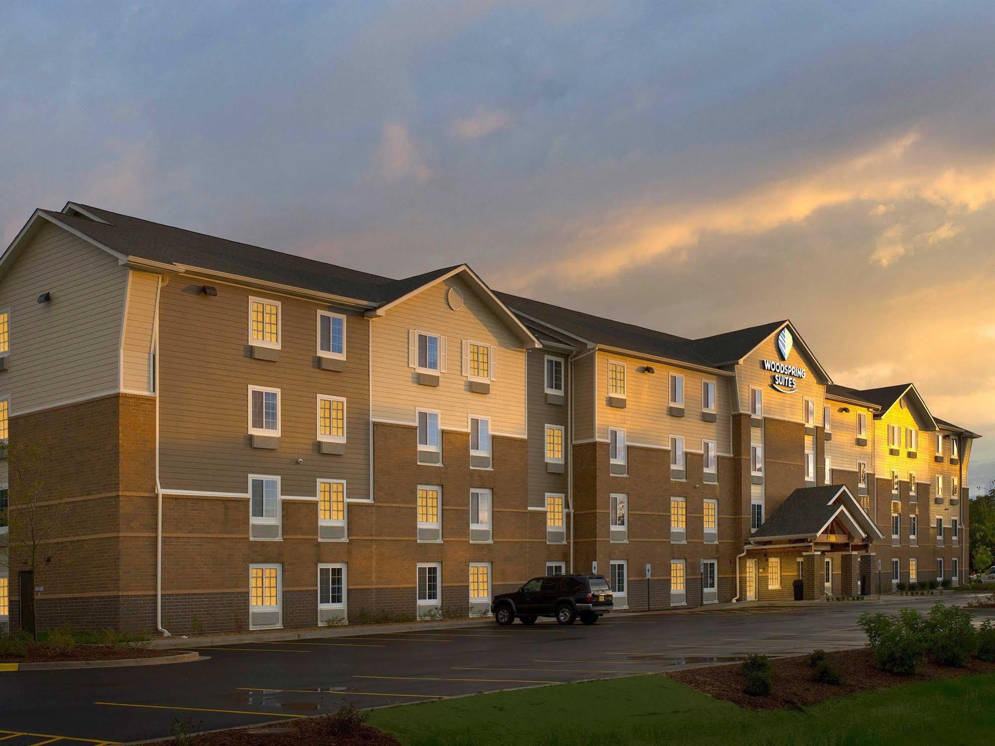 Woodspring Suites Chicago Darien Екстериор снимка