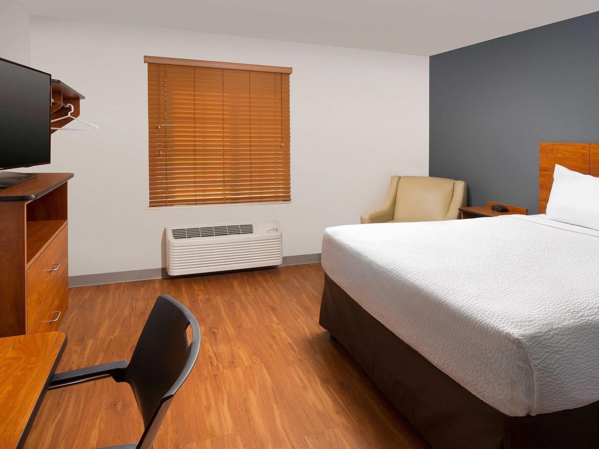 Woodspring Suites Chicago Darien Екстериор снимка
